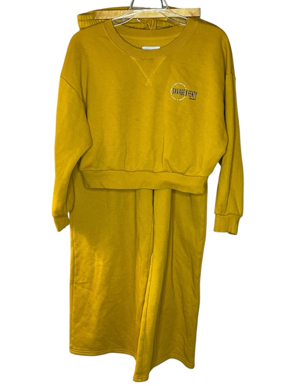 Savage X Fenty Mustard Lounge Sweatshirt and Pant Set Sz M